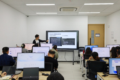 探尋AIGC寶藏，點(diǎn)亮思政之光 數(shù)字內(nèi)容制作服務(wù)新路徑